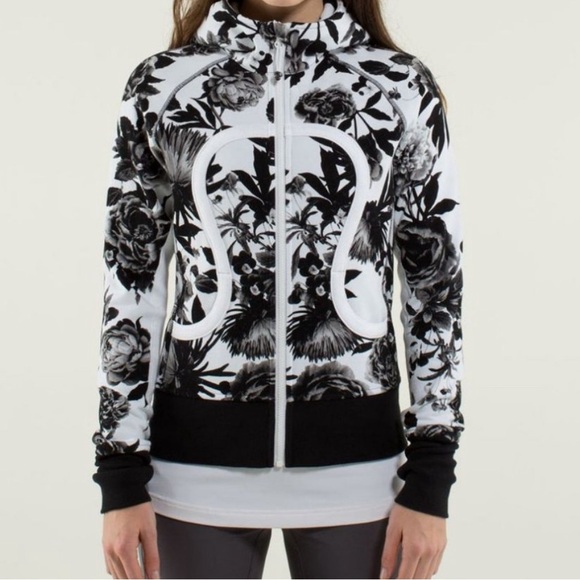 Lululemon Black + White Floral Scuba Hoodie - Picture 3 of 11